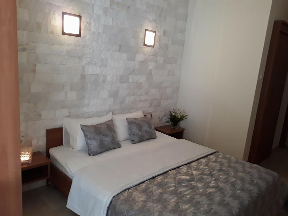 Kinira Beach Hotel Екстер'єр фото