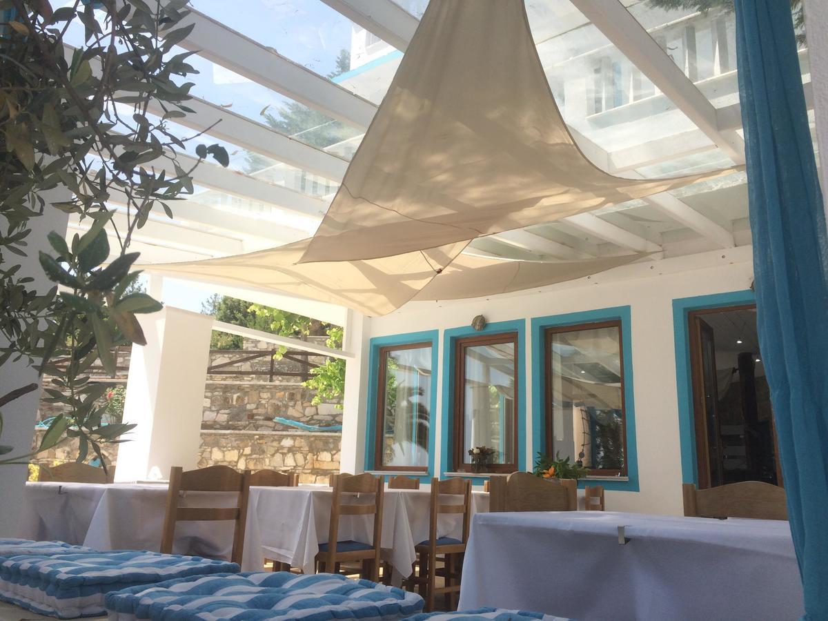 Kinira Beach Hotel Екстер'єр фото